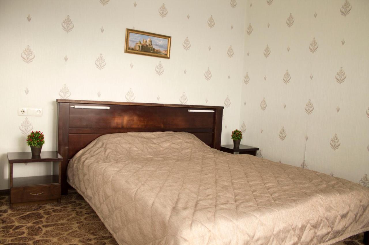 Park Hotel Vinnitsa Eksteriør billede